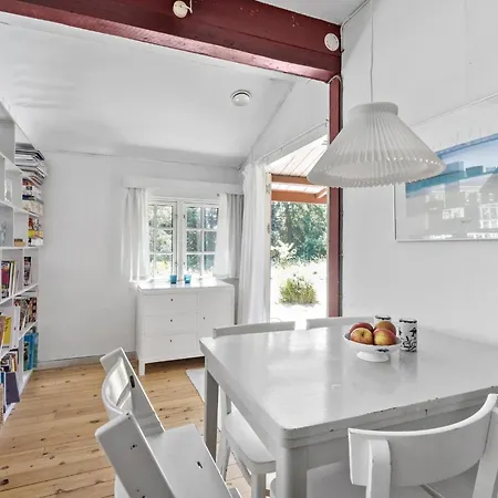 Holiday home In With Kitchen *
